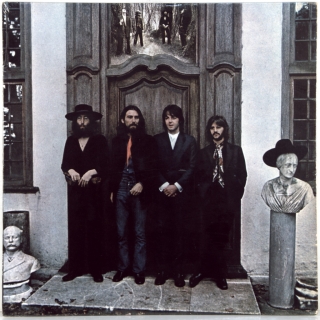 HEY JUDE (THE BEATLES AGAIN)