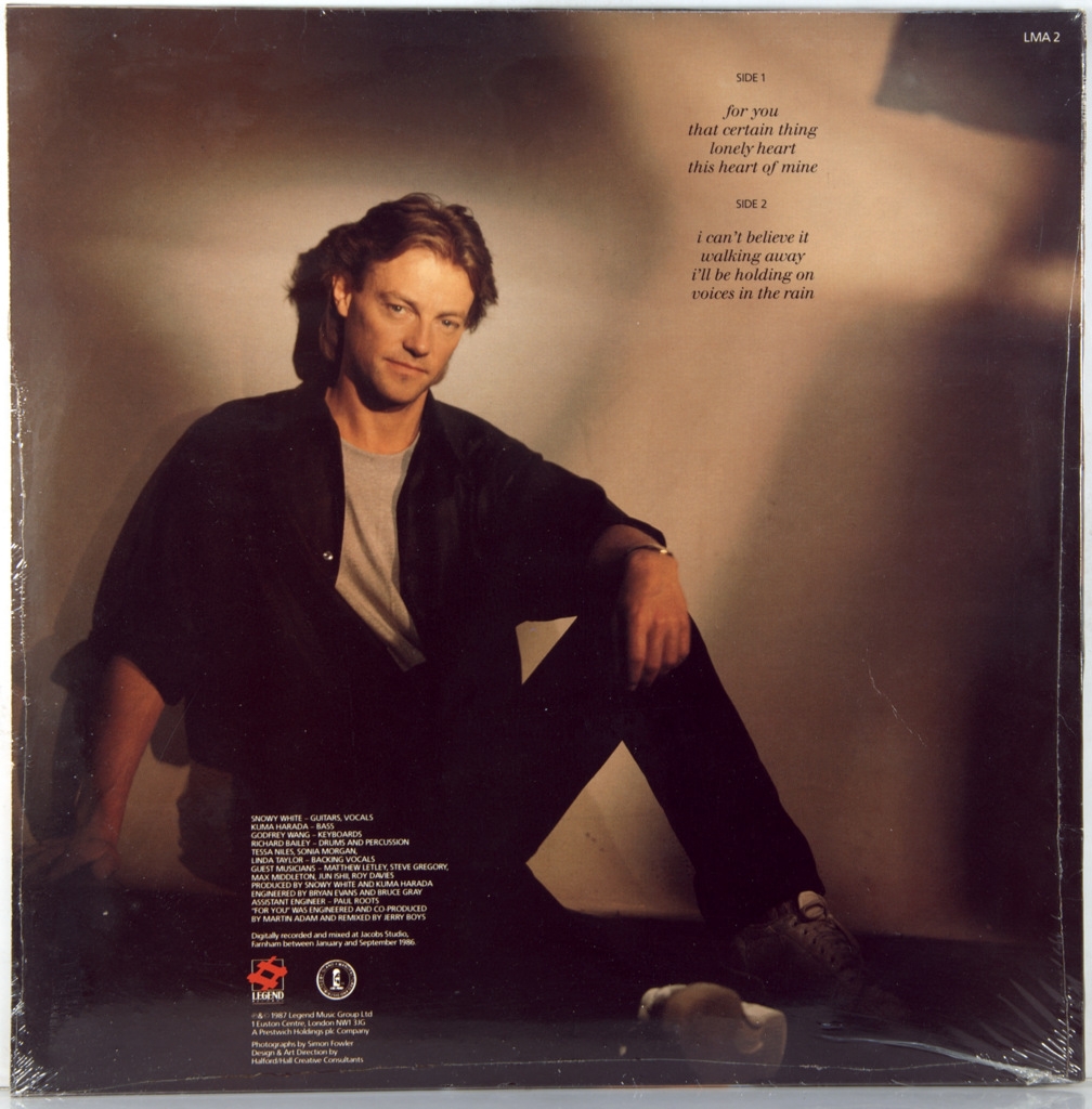 Snowy white фото. That certain thing. Сноуи уайт альбомы. Snow white - bird of paradise. Snowy white фото.