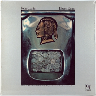 BLUES FARM