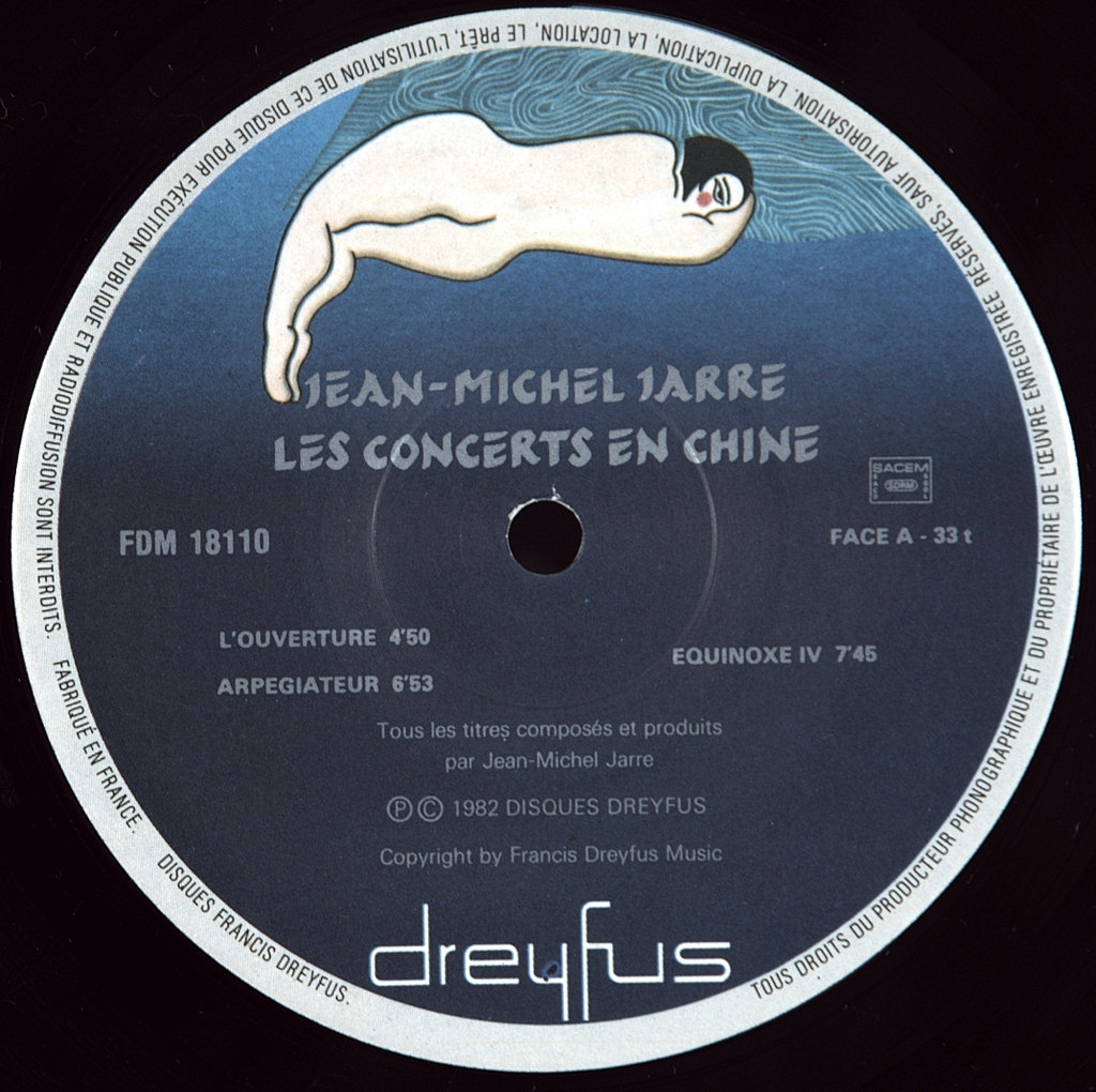 Jean michel jarre versailles 400 live. Jean Michel Jarre Concert in China 1982 обложка. Jean Michel Jarre китайский концерт. Jean Michel Jarre концерт 1997 в Москве плейлист.