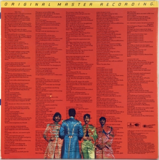 SGT PEPPER'S LONELY HEARTS CLUB BAND